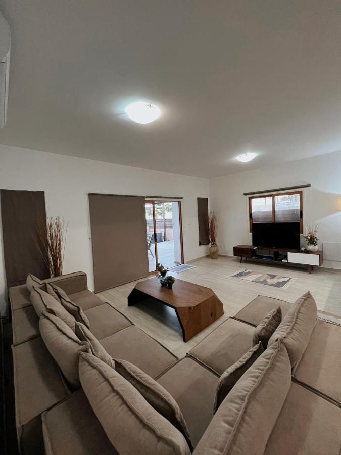 Oasi Rejuve Villa Meneou Extérieur photo